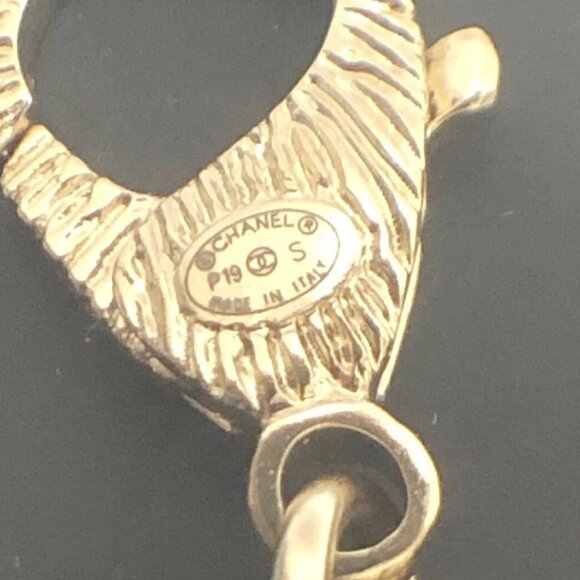CHANEL CC Logo Rhinestone Charm Chain Bracelet 6.7" Gold Tone P19S Auth - Picture 4 of 8